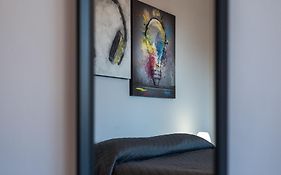 Travelershome Ciampino Rooms